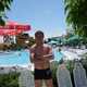 Denys, 42